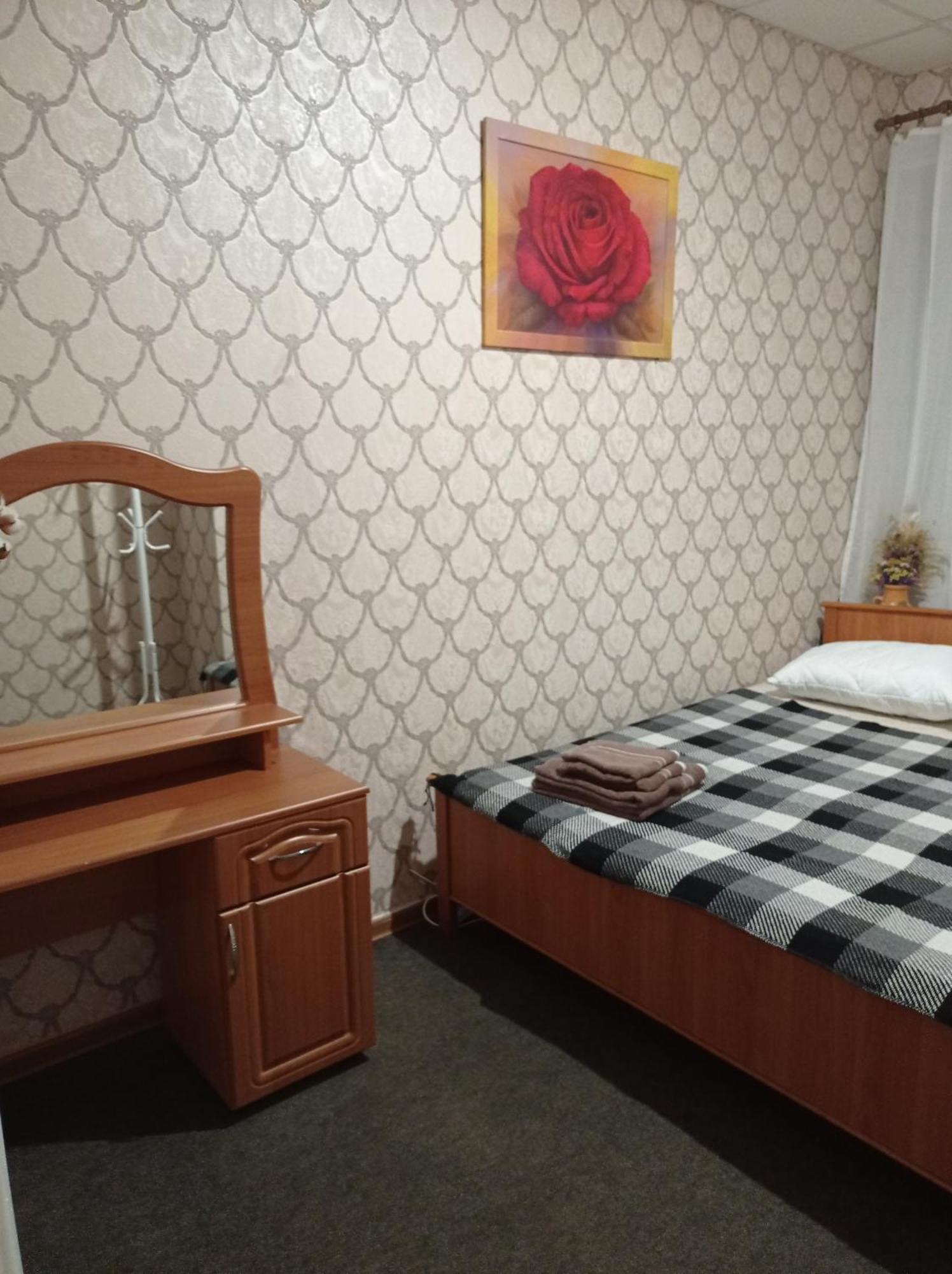 Desyatinnaya Hostel Kiev Værelse billede