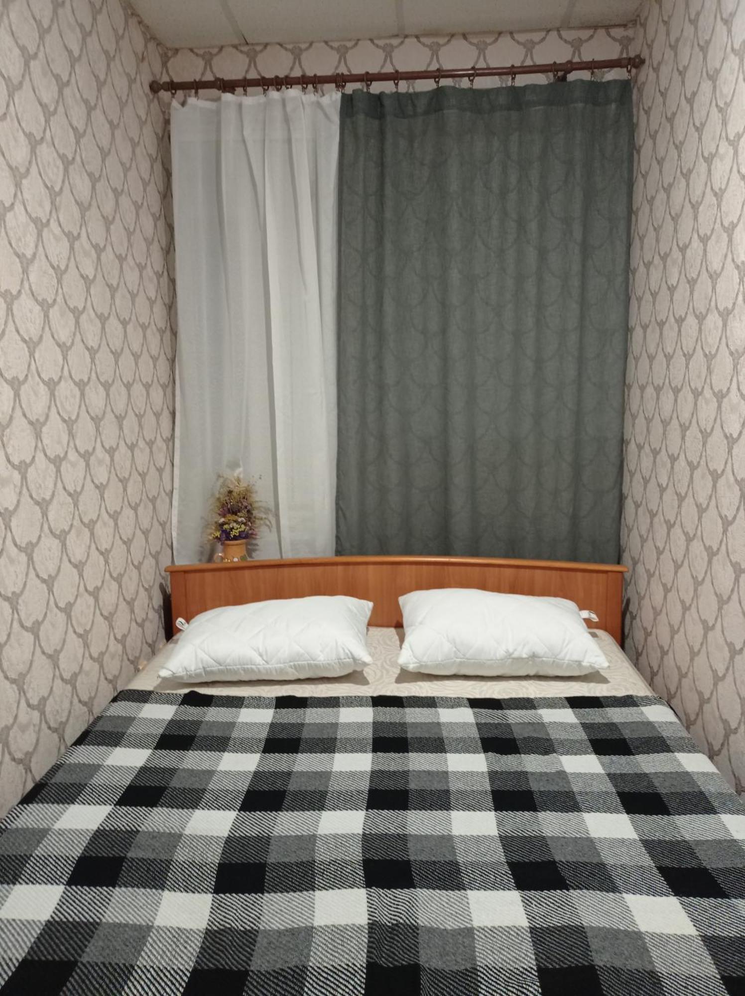 Desyatinnaya Hostel Kiev Værelse billede