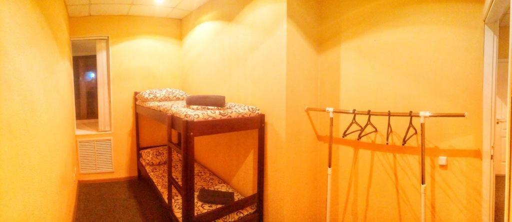 Desyatinnaya Hostel Kiev Værelse billede