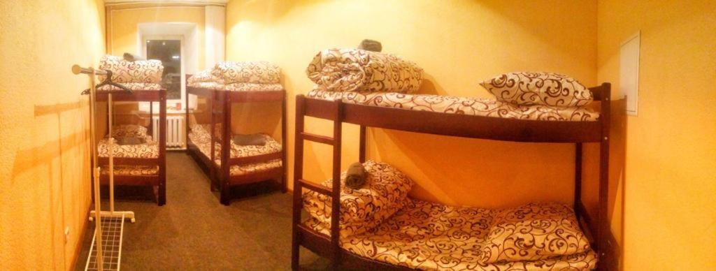 Desyatinnaya Hostel Kiev Værelse billede